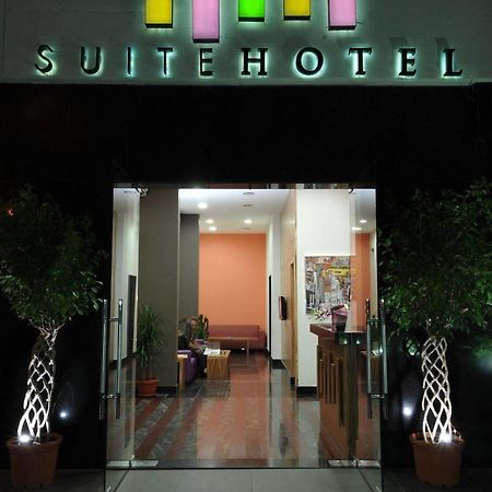 Suite Hotel Merlot - Beirut Bagian luar foto