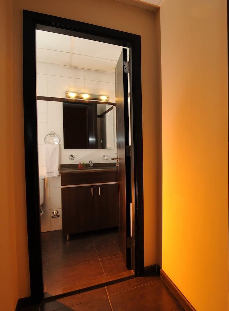 Suite Hotel Merlot - Beirut Bagian luar foto
