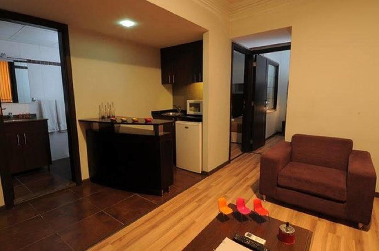 Suite Hotel Merlot - Beirut Bagian luar foto