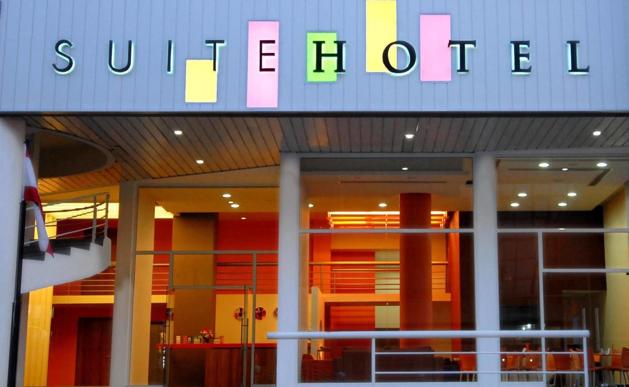 Suite Hotel Merlot - Beirut Bagian luar foto