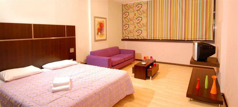 Suite Hotel Merlot - Beirut Bagian luar foto